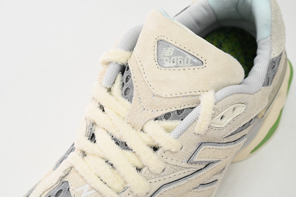 New Balance 9060 Bricks Wood U9060BW1