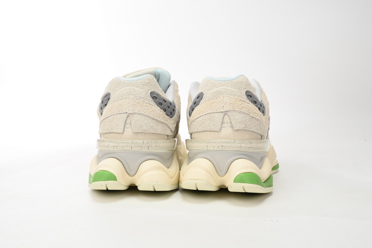 New Balance 9060 Bricks Wood U9060BW1