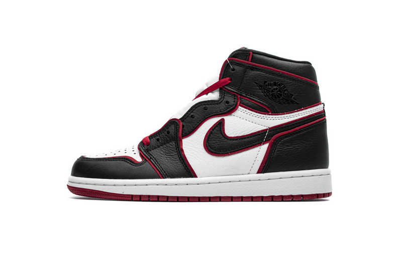 Air Jordan 1 Retro High Bloodline 555088-062