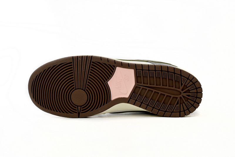 Nike SB Dunk Low Yuto Horigome FQ1180-001