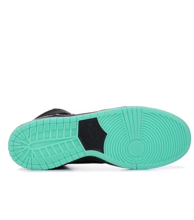 Nike SB Dunk High Premier Northern Lights