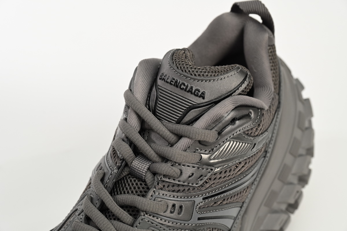Balenciaga Defender Black Gray 685611 W2RA6 3000