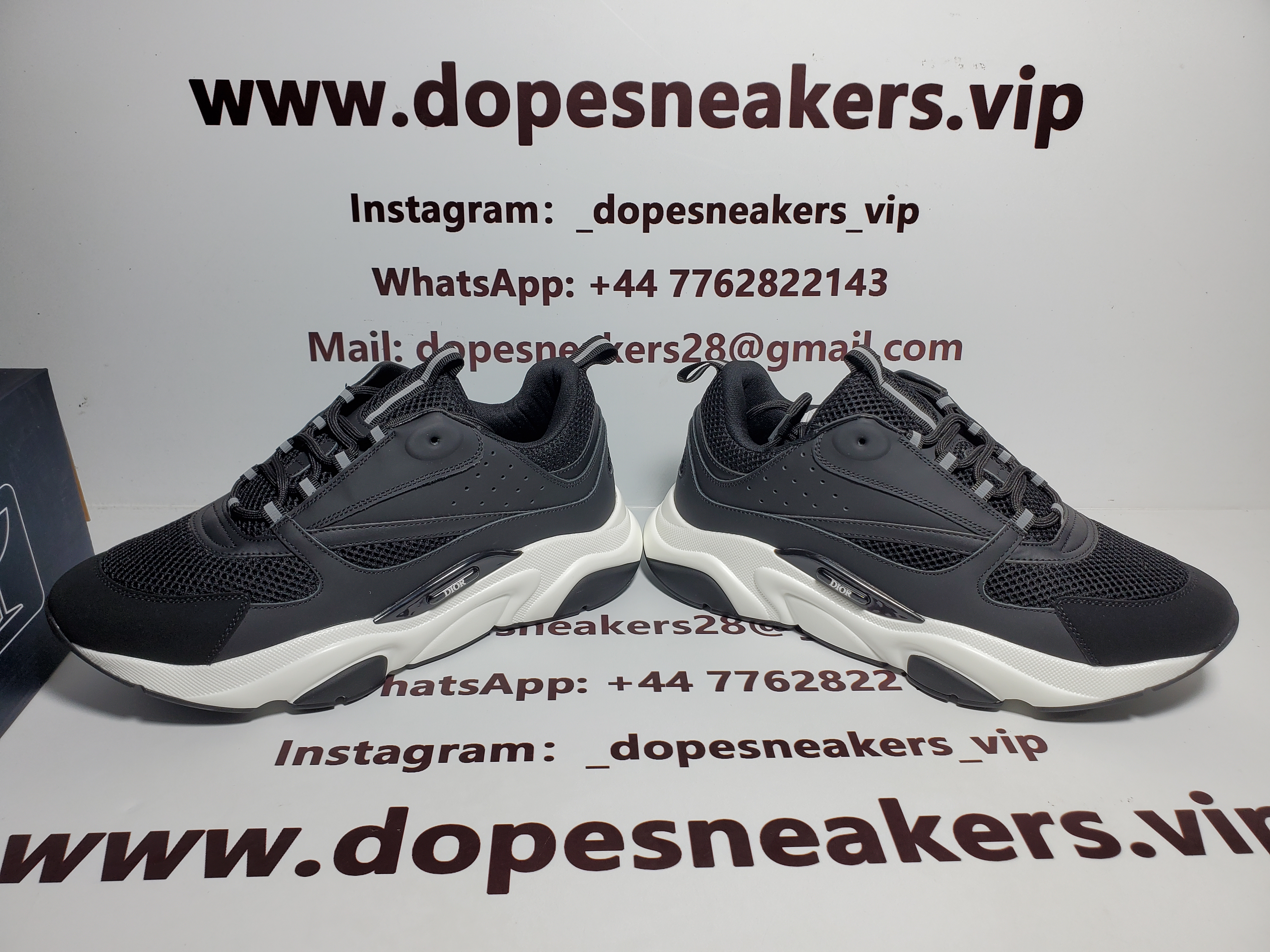 Dior B22 Black 3SN231ZHM_H960