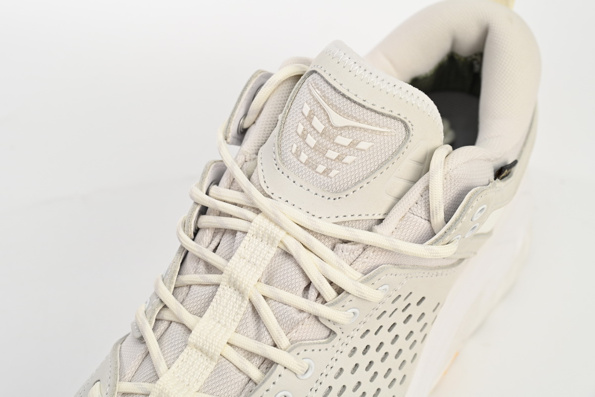 Hoka One One Tor Ultra Low White Nimbus Cloud  1130310-WNCL