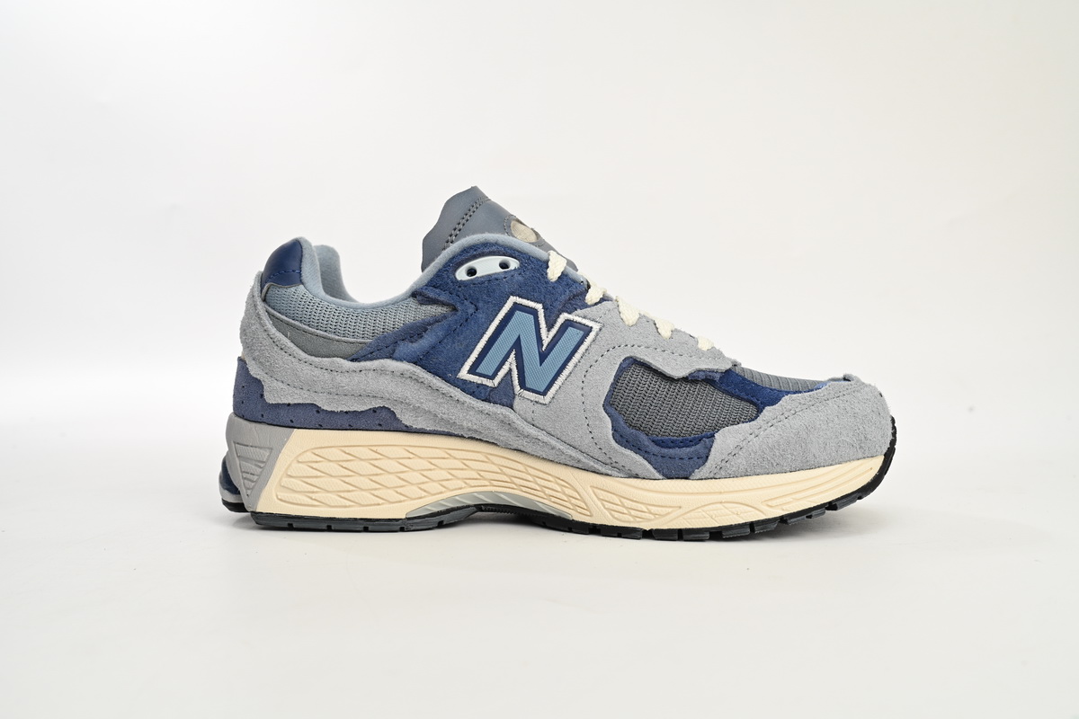 New Balance 2002R Protection Pack Light Arctic Grey Purple M2002RDI