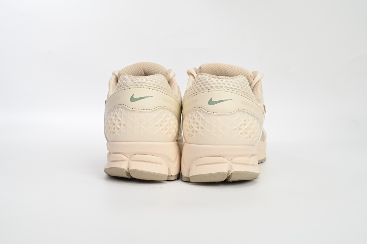 Nike Air Zoom Vomero 5 Beige Brown FQ6868-111