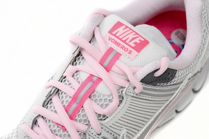 Nike Air Zoom Vomero 5 Pink FN3695-001