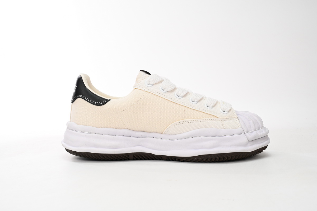 Mihara Yasuhiro White And All White And Black Tail NO.763