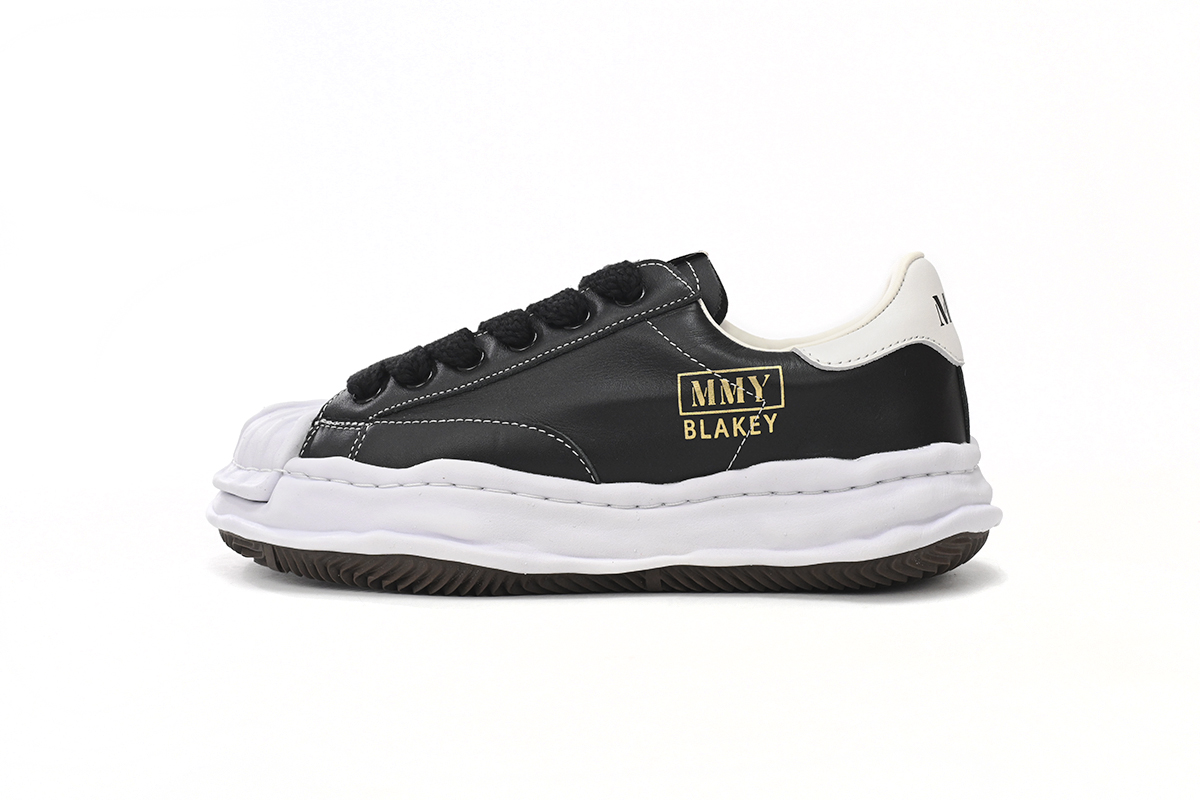 Mihara Yasuhiro White And Black And White Gold NO.701