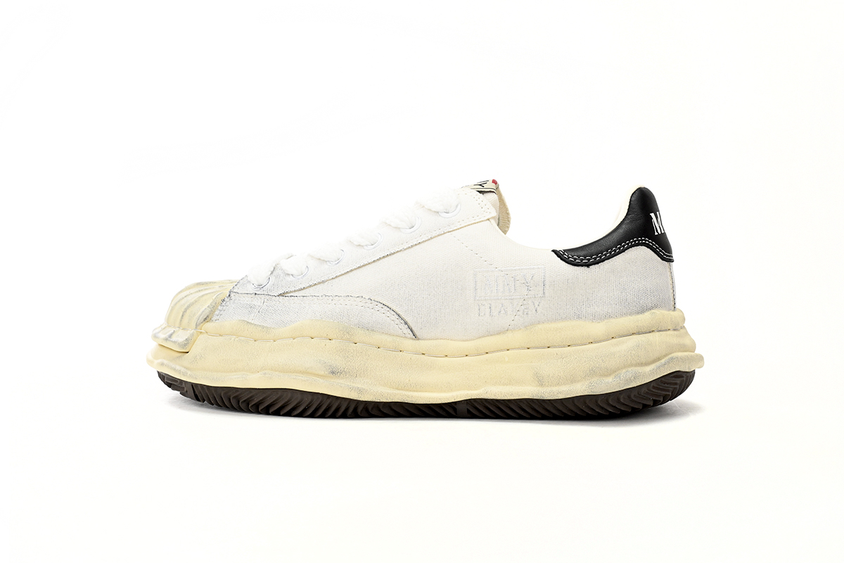 Mihara Yasuhiro White And Black Tail NO.791
