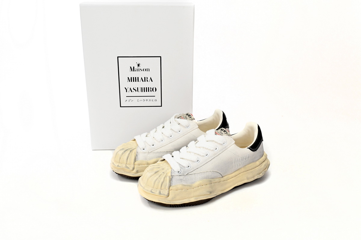 Mihara Yasuhiro White And Black Tail NO.791