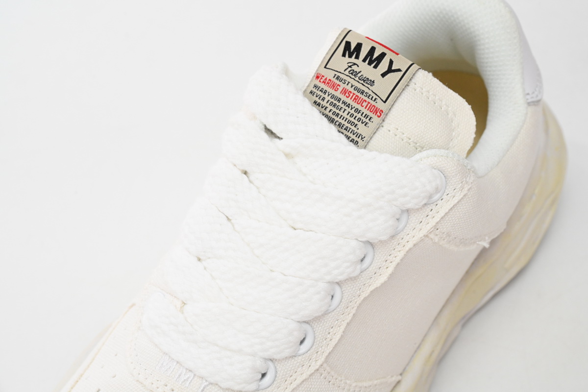 Mihara Yasuhiro White And Pale NO.770