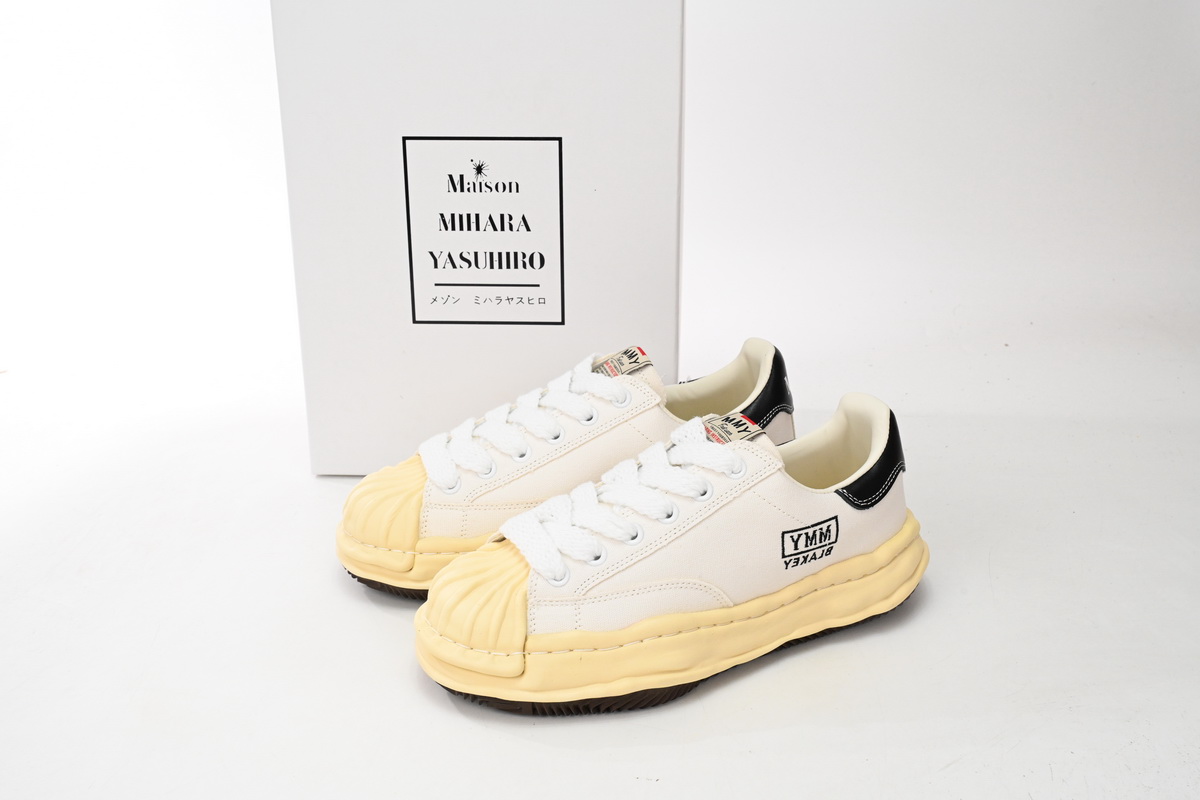 Mihara Yasuhiro White And White Yellow Black NO.785