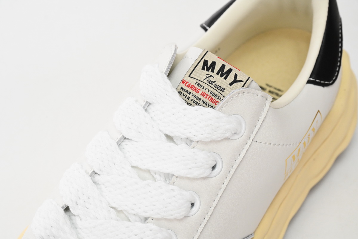 Mihara Yasuhiro White And White Yellow Black Tail NO.786