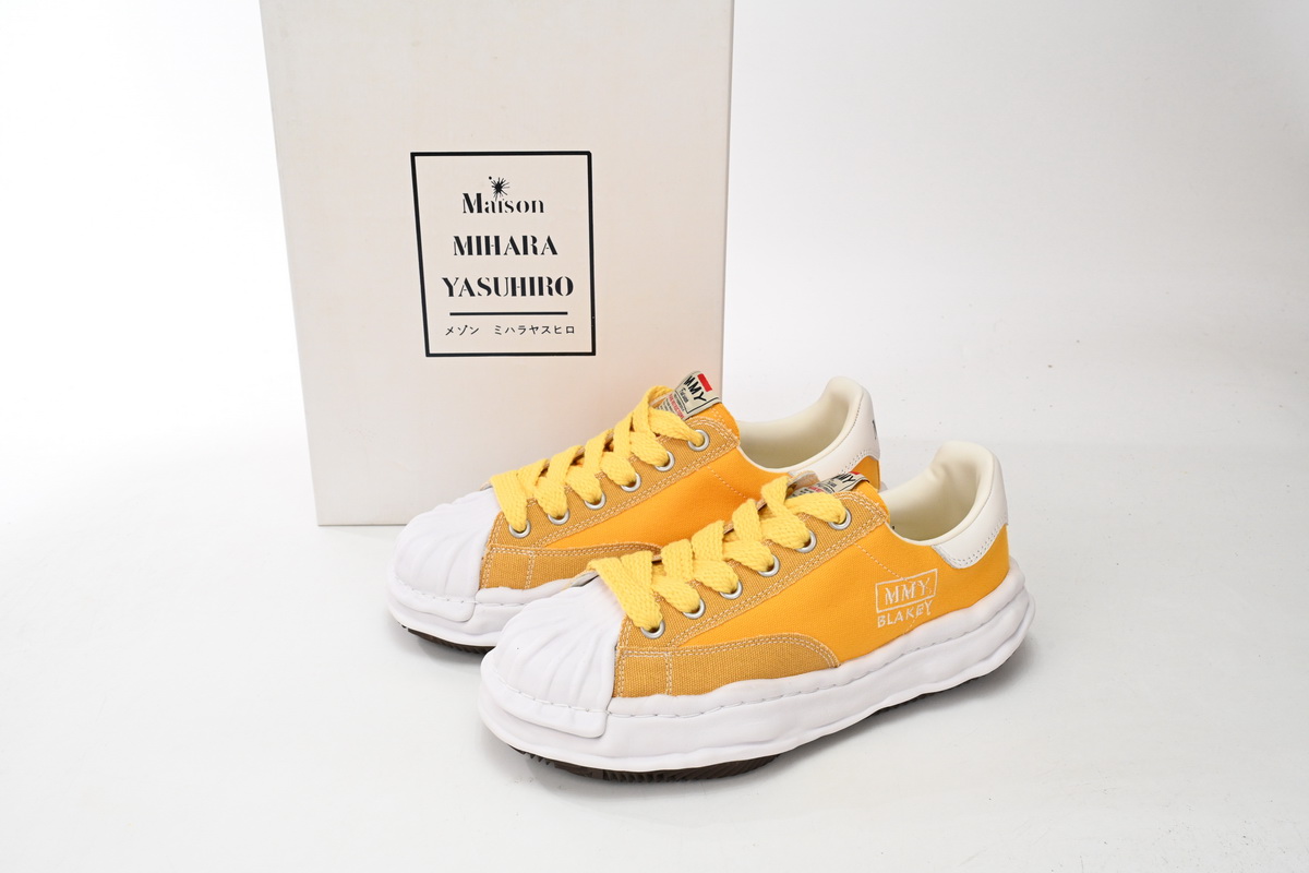 Mihara Yasuhiro White And White Yellow NO.764