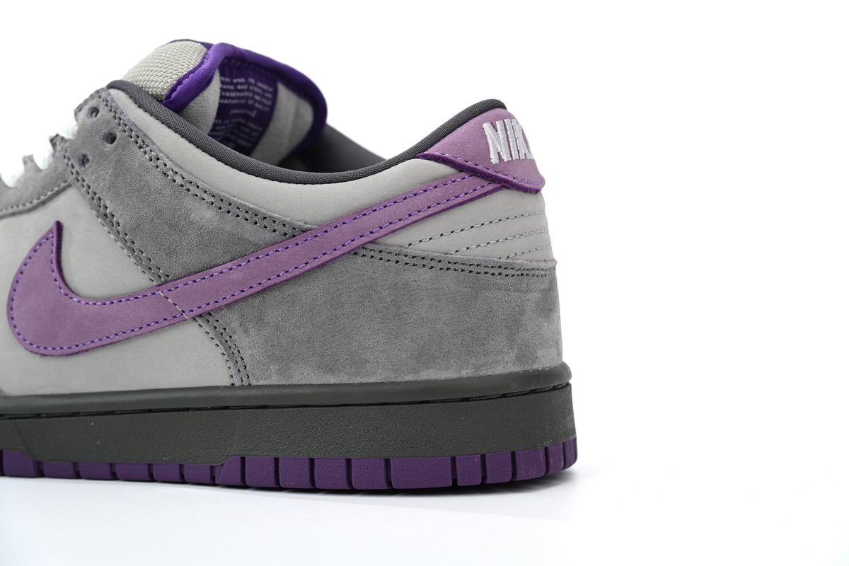 Nike SB Dunk Low Purple Pigeon 304292-051