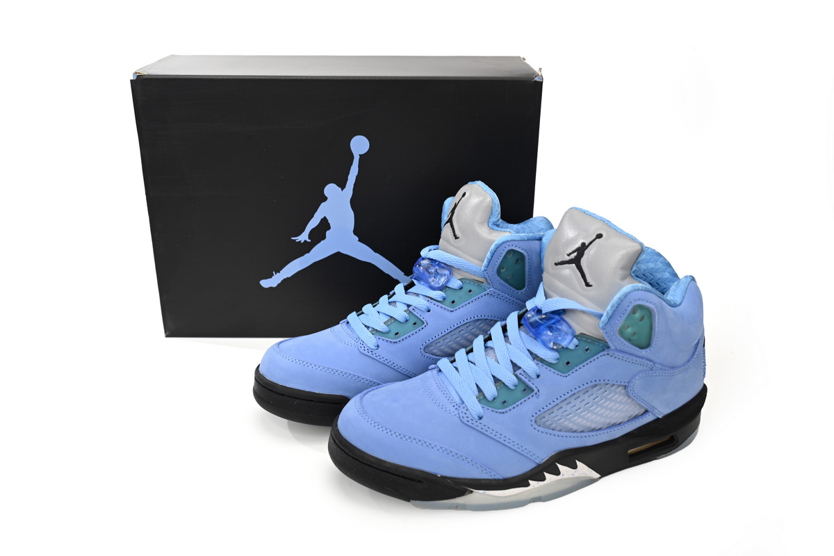 Air Jordan 5 Retro UNC University Blue