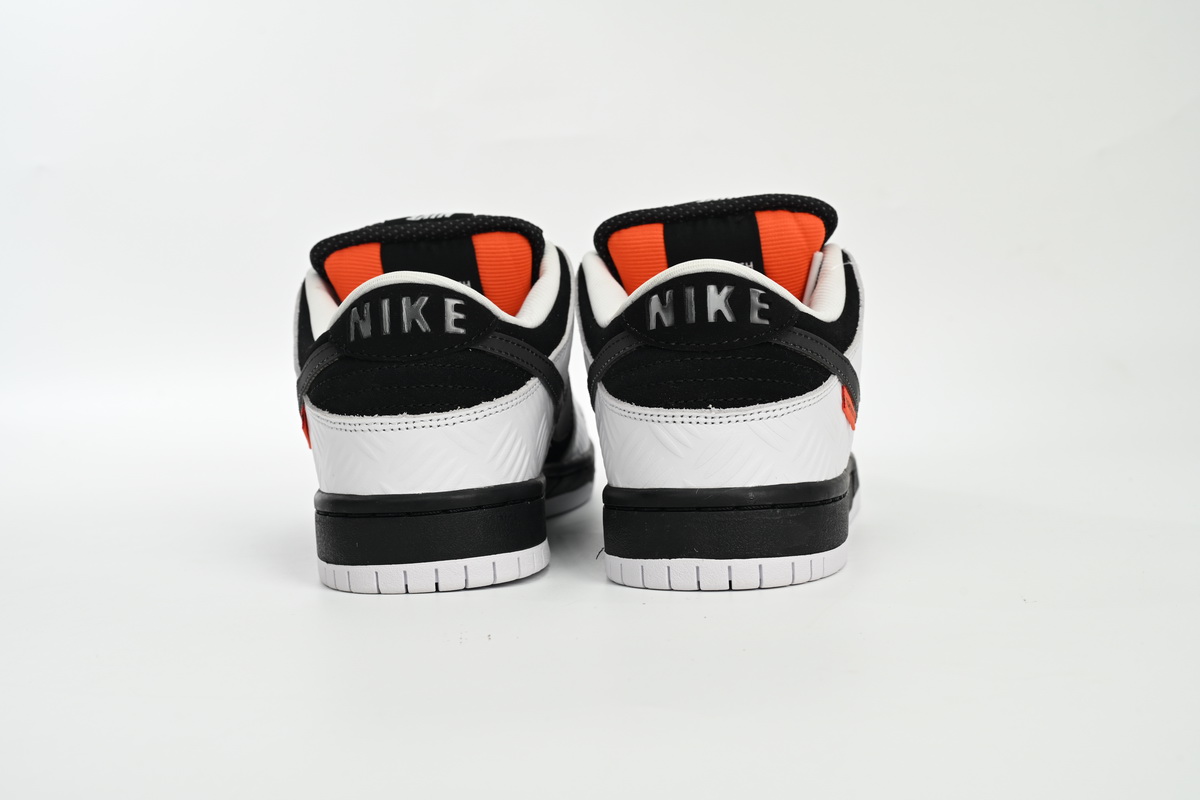 TIGHTBOOTH x Nike SB Dunk Low Panda Co Branding FD2629-100