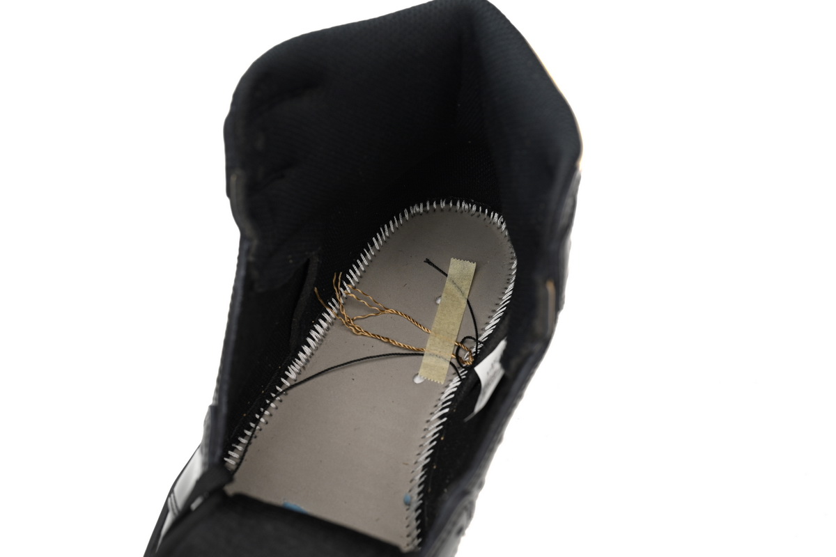 Air Jordan 1 High OG Patent Black Metallic Gold 555088-032