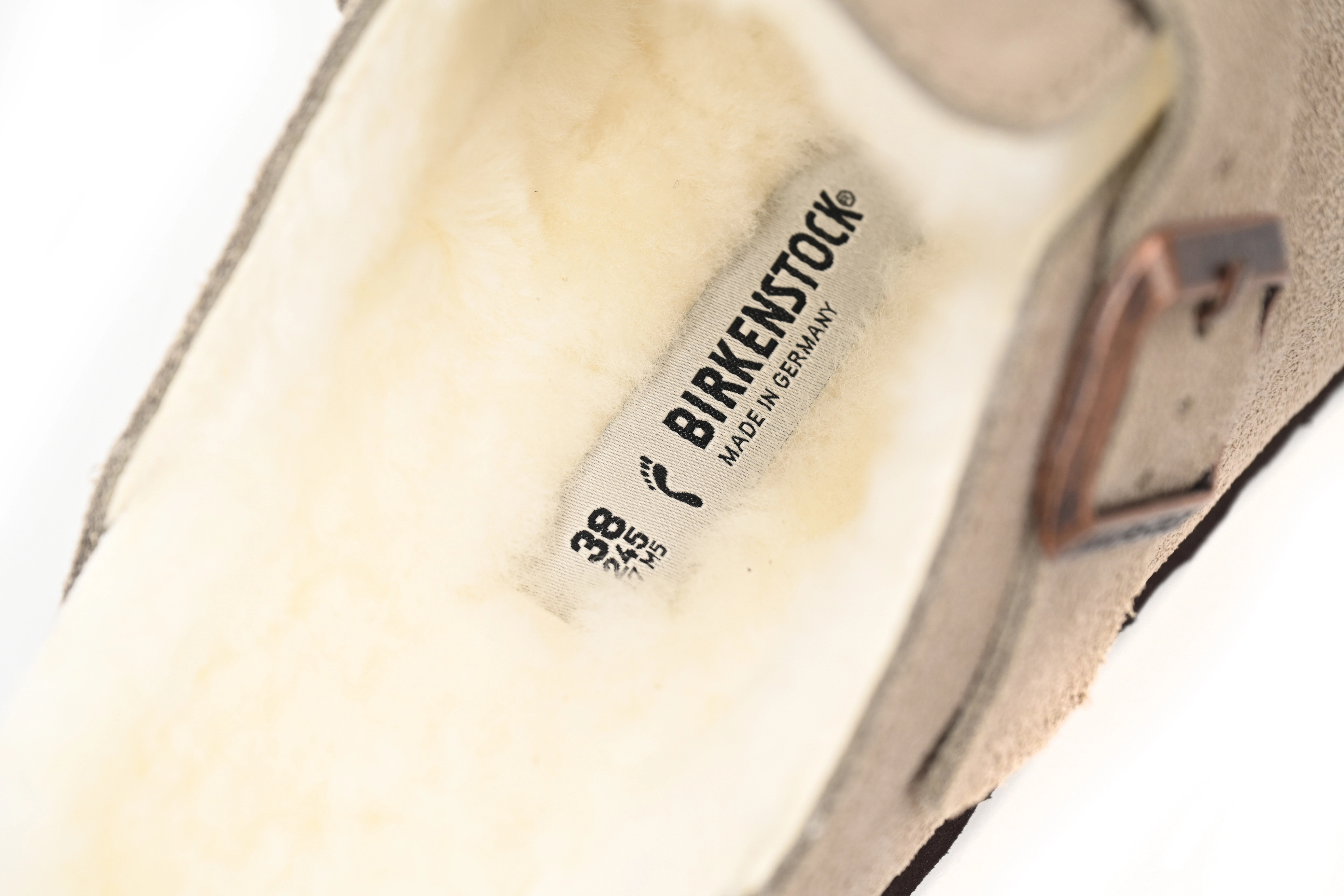 Birkenstock Boston Shearling Coin Suede Beige E14T002N6L