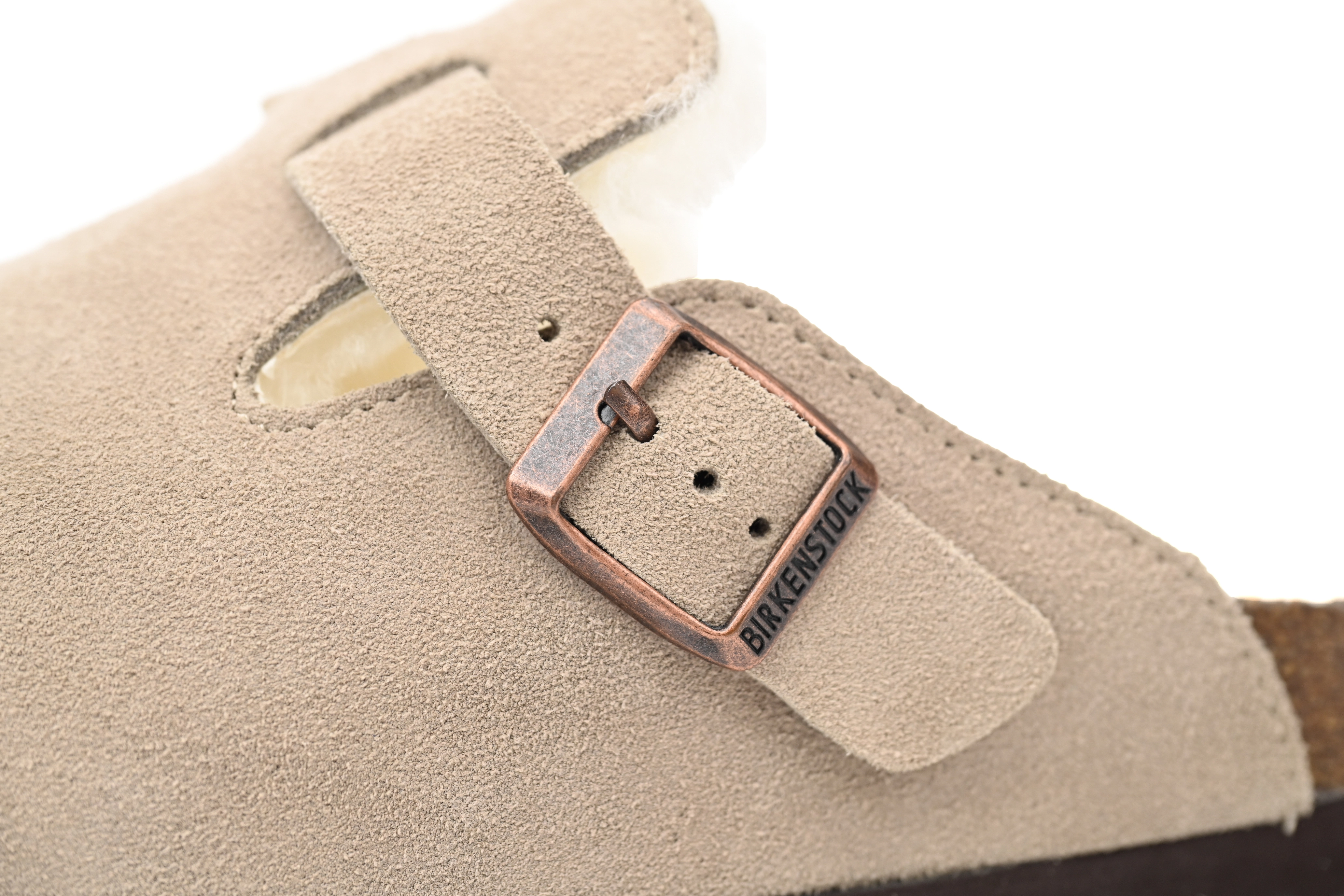 Birkenstock Boston Shearling Coin Suede Beige E14T002N6L