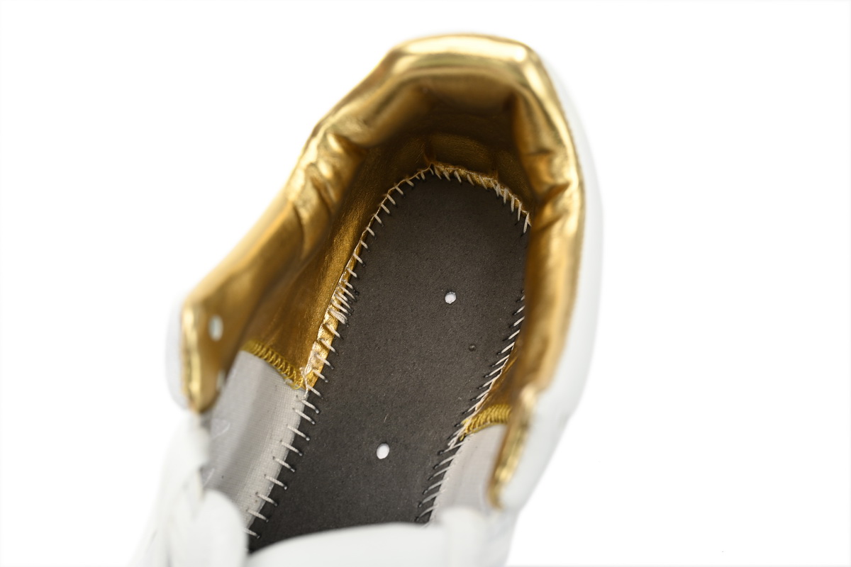 Nike Kobe 8 Protro "METALLIC GOLD" FV6325-100
