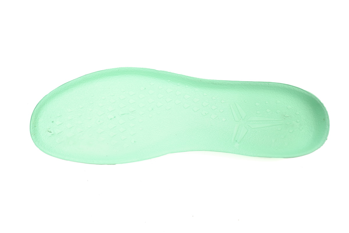 Nike Kobe 8 'Green Glow' 555035-304