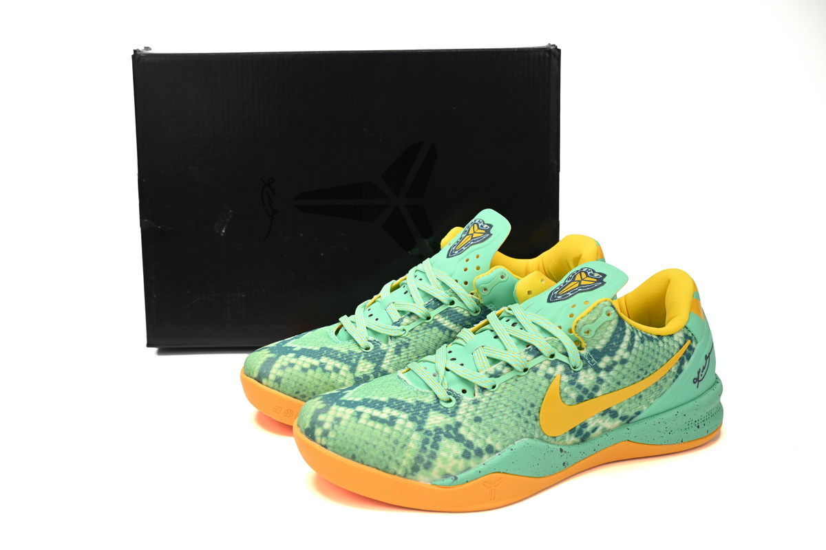 Nike Kobe 8 'Green Glow' 555035-304