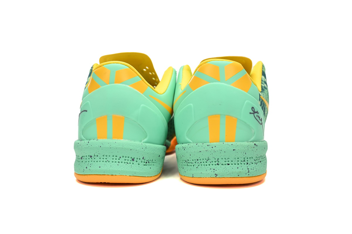 Nike Kobe 8 'Green Glow' 555035-304
