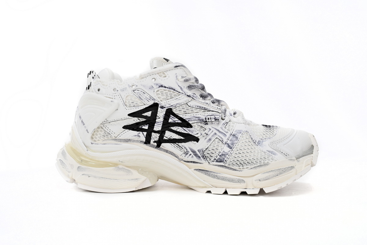 Balenciaga Runner White And Black Characters
