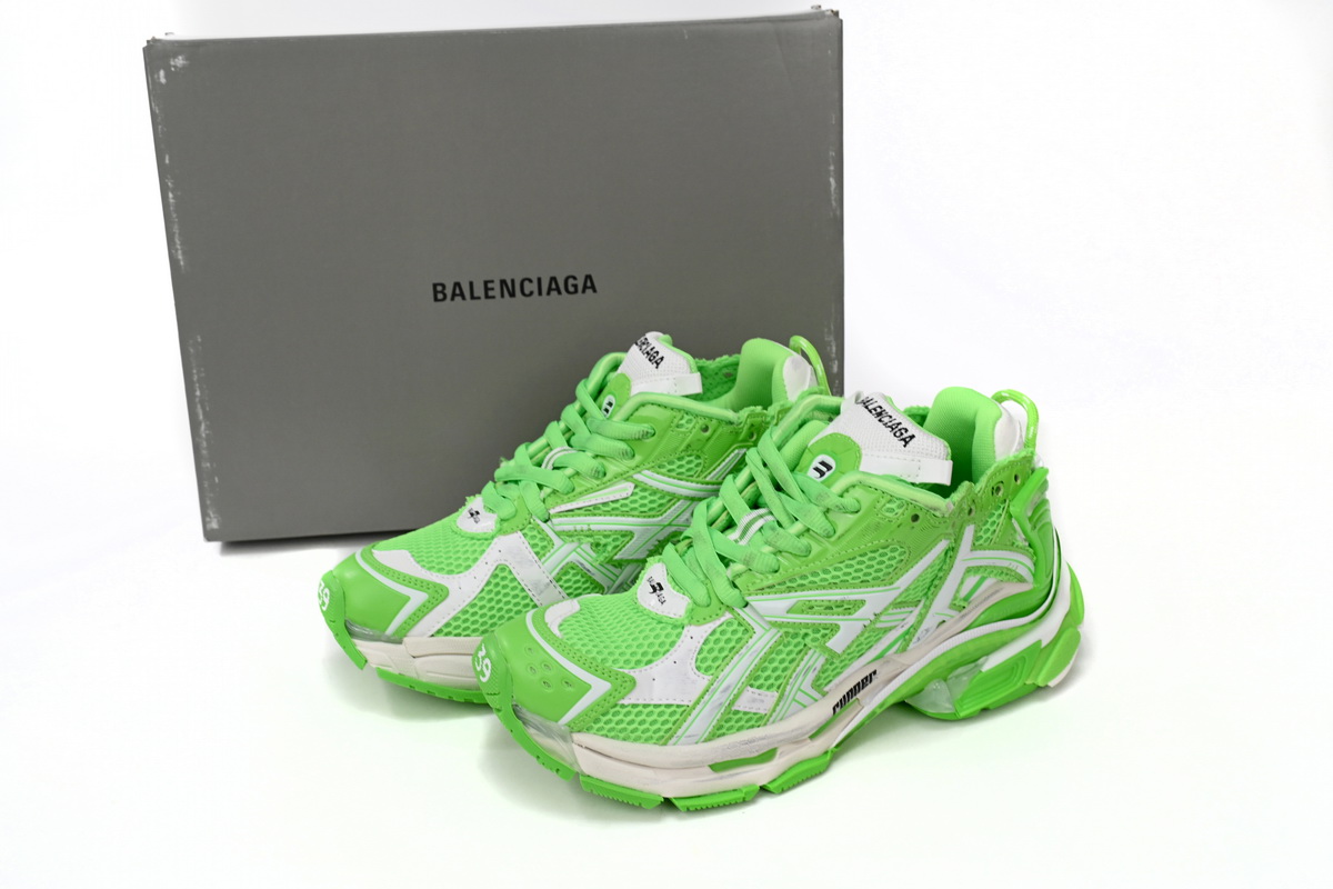 Balenciaga Runner White Green 677402 W3RBM 3590