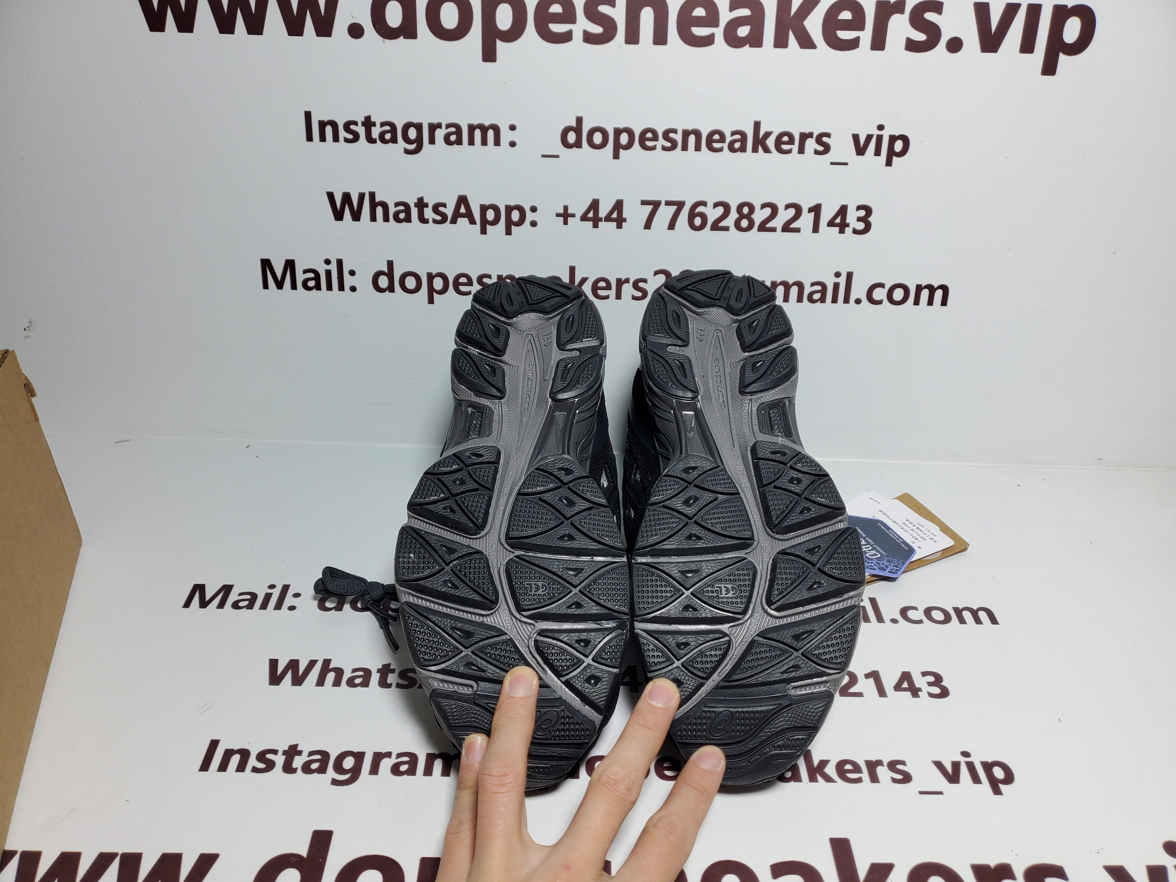 ASICS GEL-NYC Graphite Grey 1201A789-020
