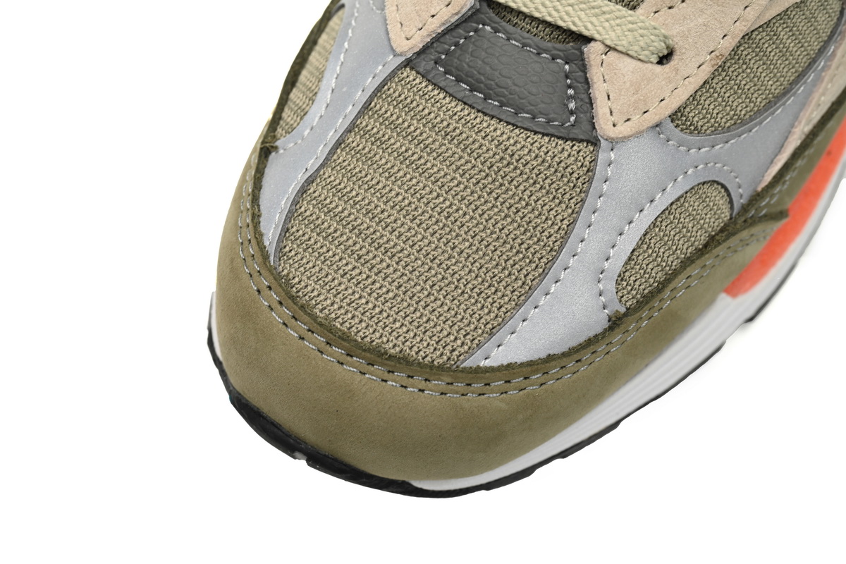 WTAPS × New Balance 992 Heavyweight collaboration  M992WT