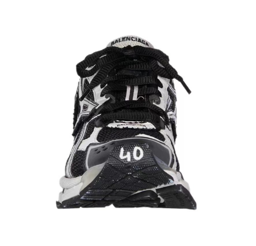 Balenciaga Runner Black White 677402W3RB29010