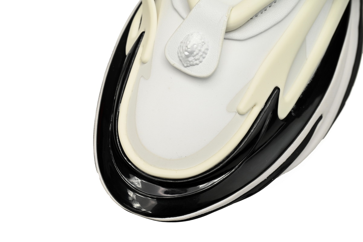 BALMAIN Multikolor Buty sportowe Black white and green YM1VJ309