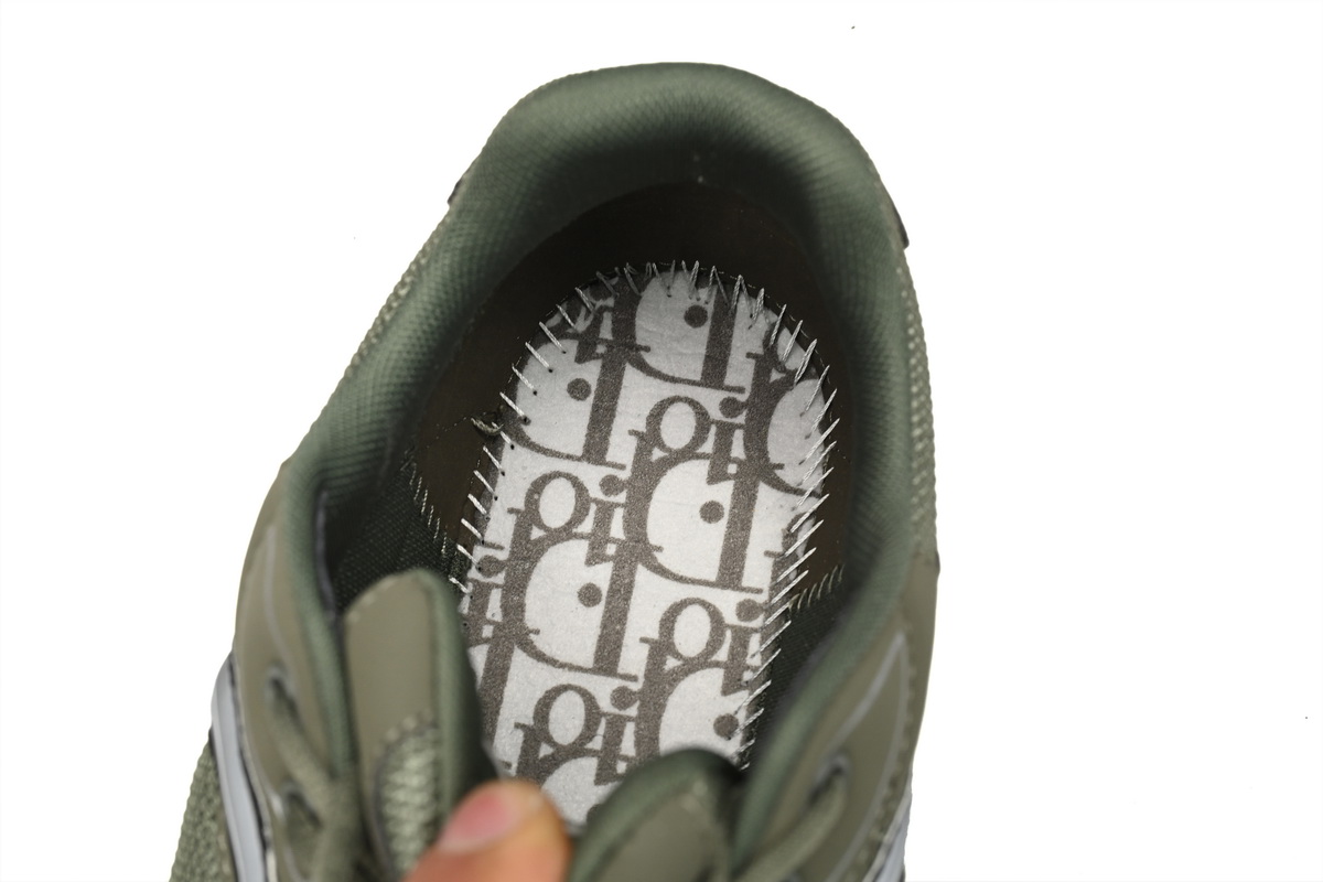 Dior B30 Low Top Olive 3SN279ZRD_H680