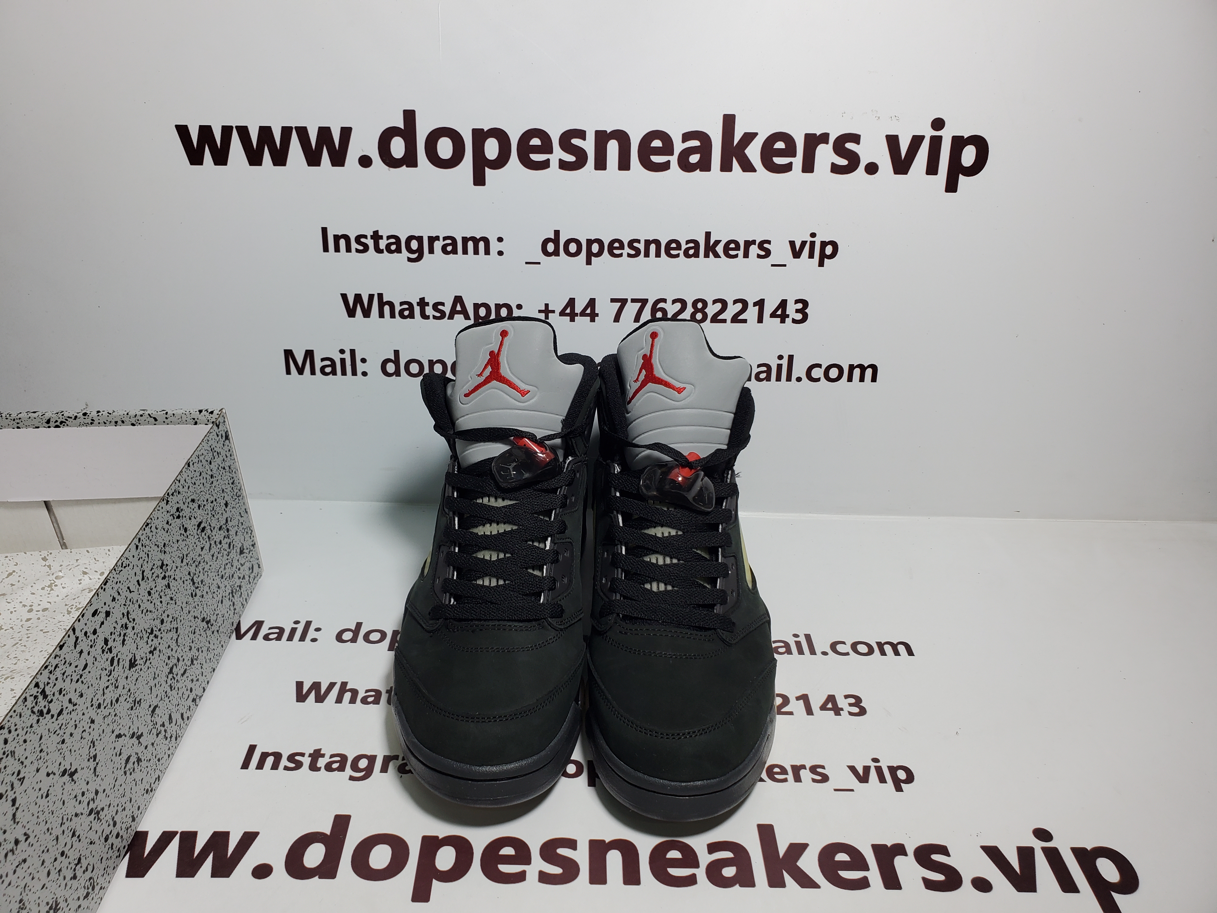 Air Jordan 5 Retro Gore-Tex Off Noir DR0092-001