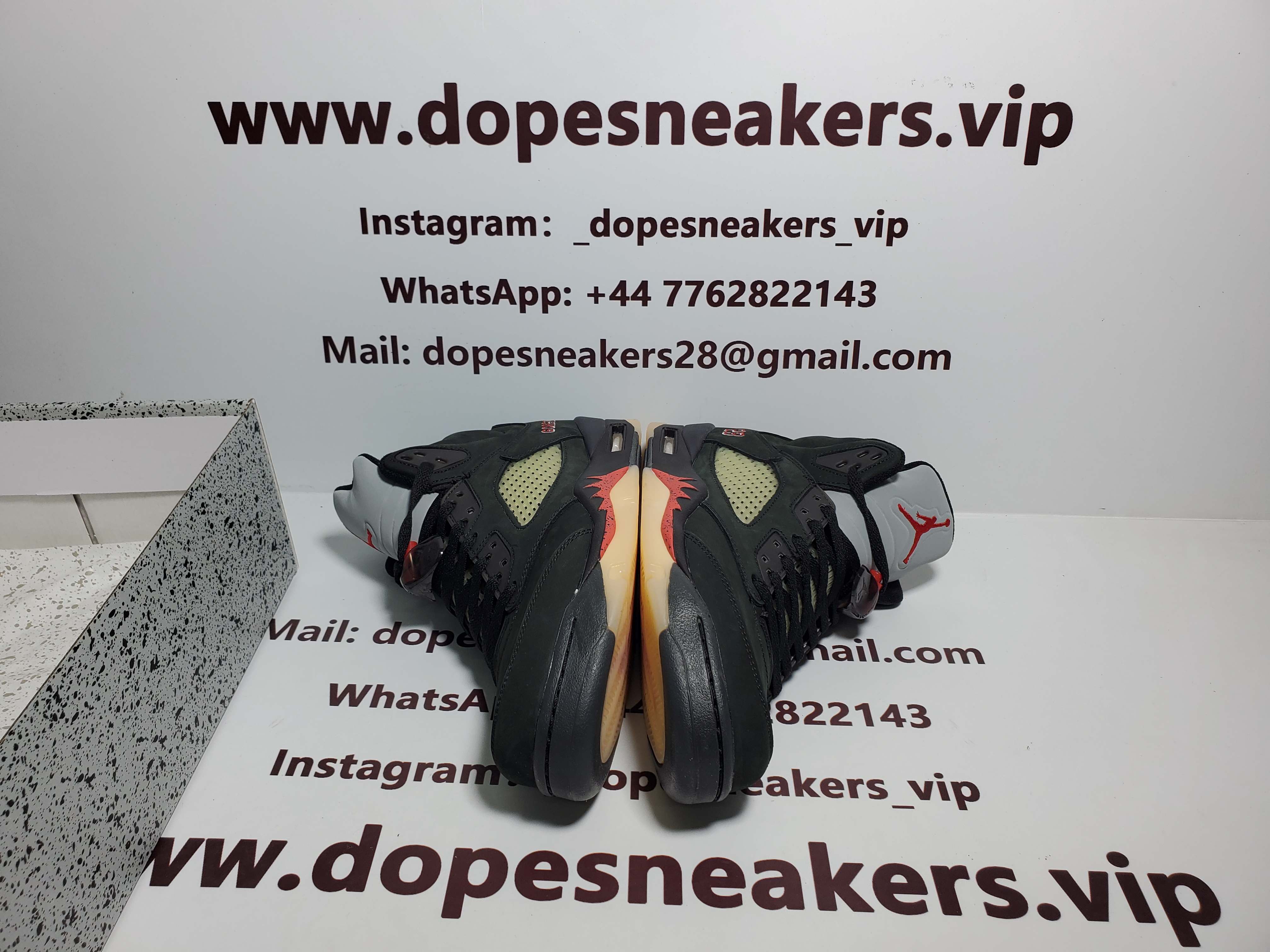 Air Jordan 5 Retro Gore-Tex Off Noir DR0092-001