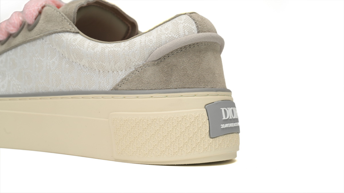 Dior B33 Sneakers Release Dust 3SN272 ZIR1 6536