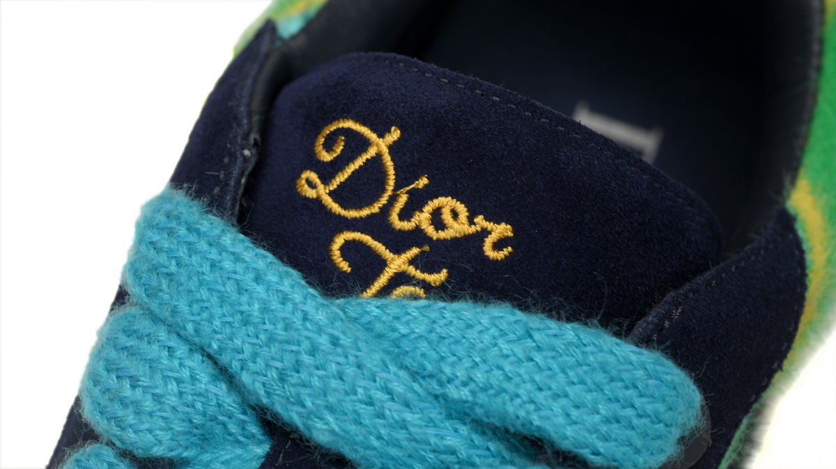 Dior B33 Sneakers Release Navy Dlue Stripes 3SN272 ZIR1 6536