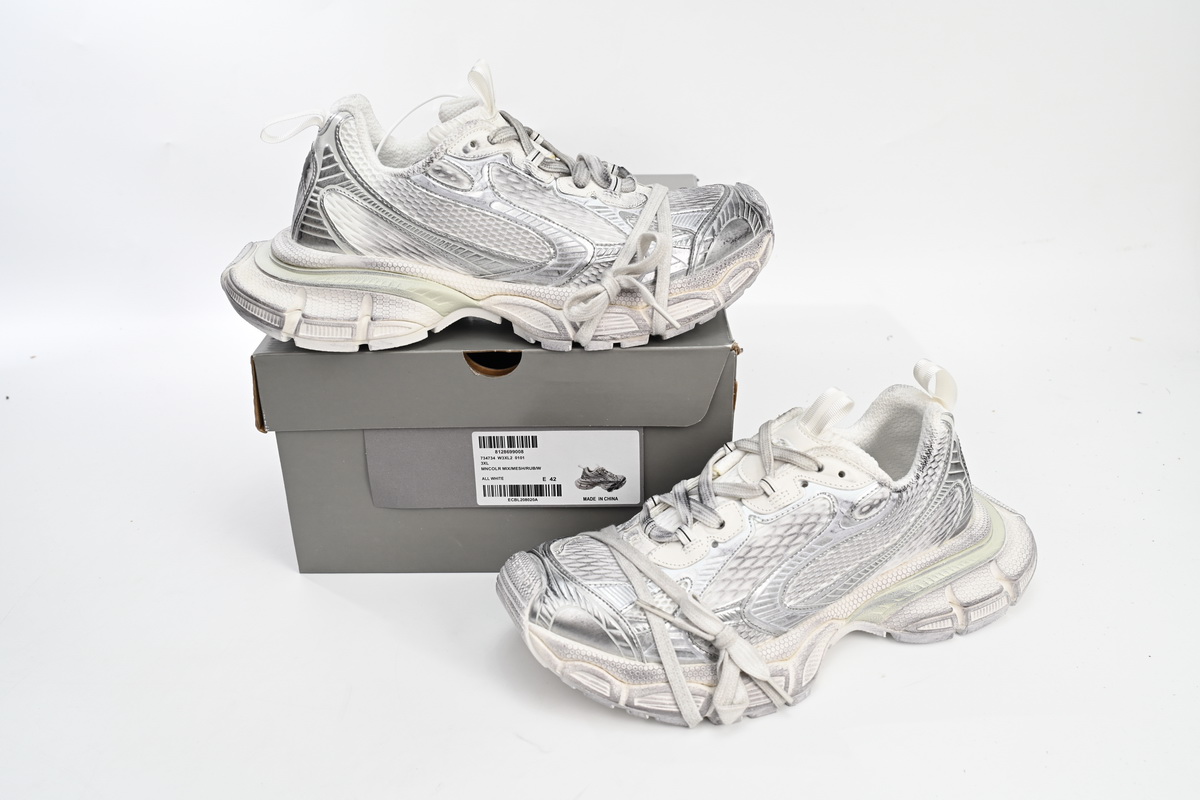 Balenciaga 3XL Silver White 542229 W1RB5 0101