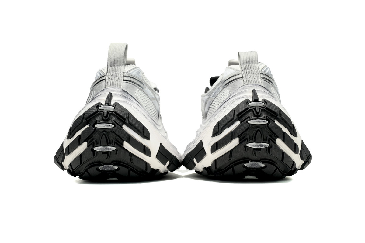 Balenciaga 10 XL White and Black 784342 W2MV2 9110