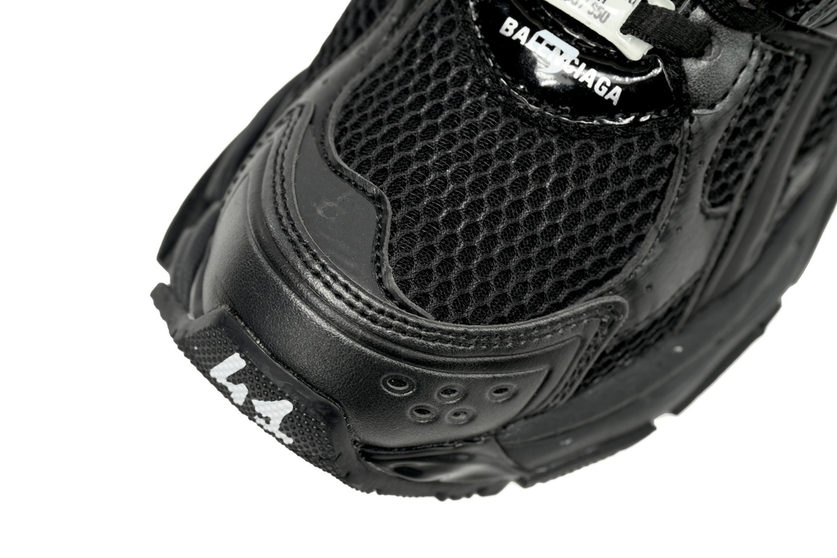 Balenciaga Runner Black 656065W3RA11000