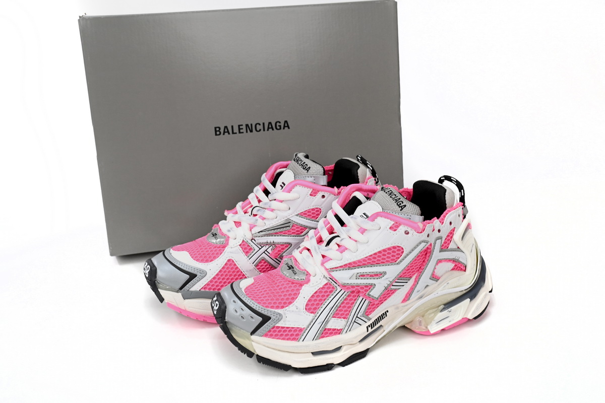 Balenciaga Runner  White Red Powder 677402 W3RBN 9155