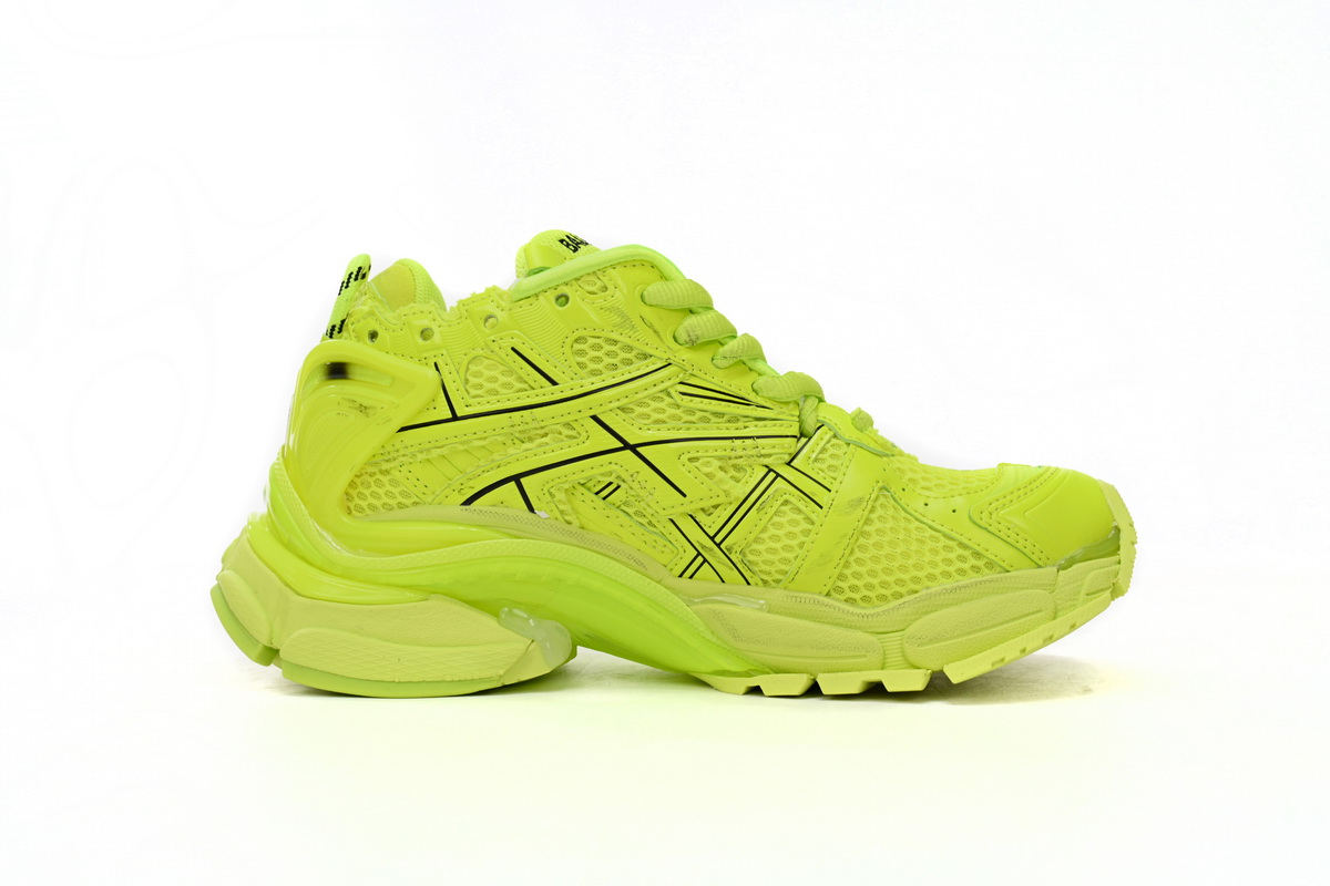 Balenciaga Runner Fluorescent Green 677402 W3RB4 7510