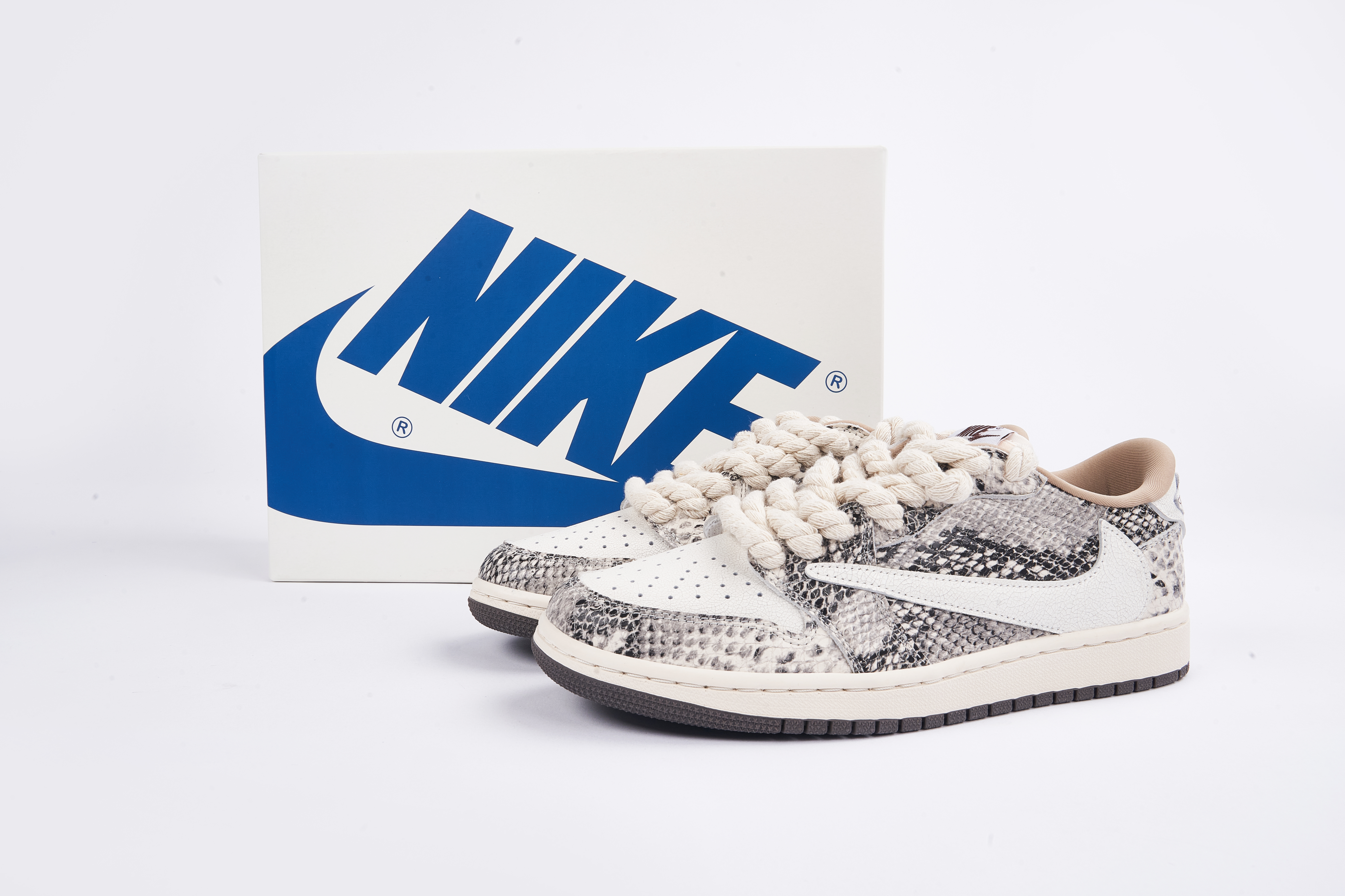 Air Jordan 1 Low snake pattern（Pre-sale）