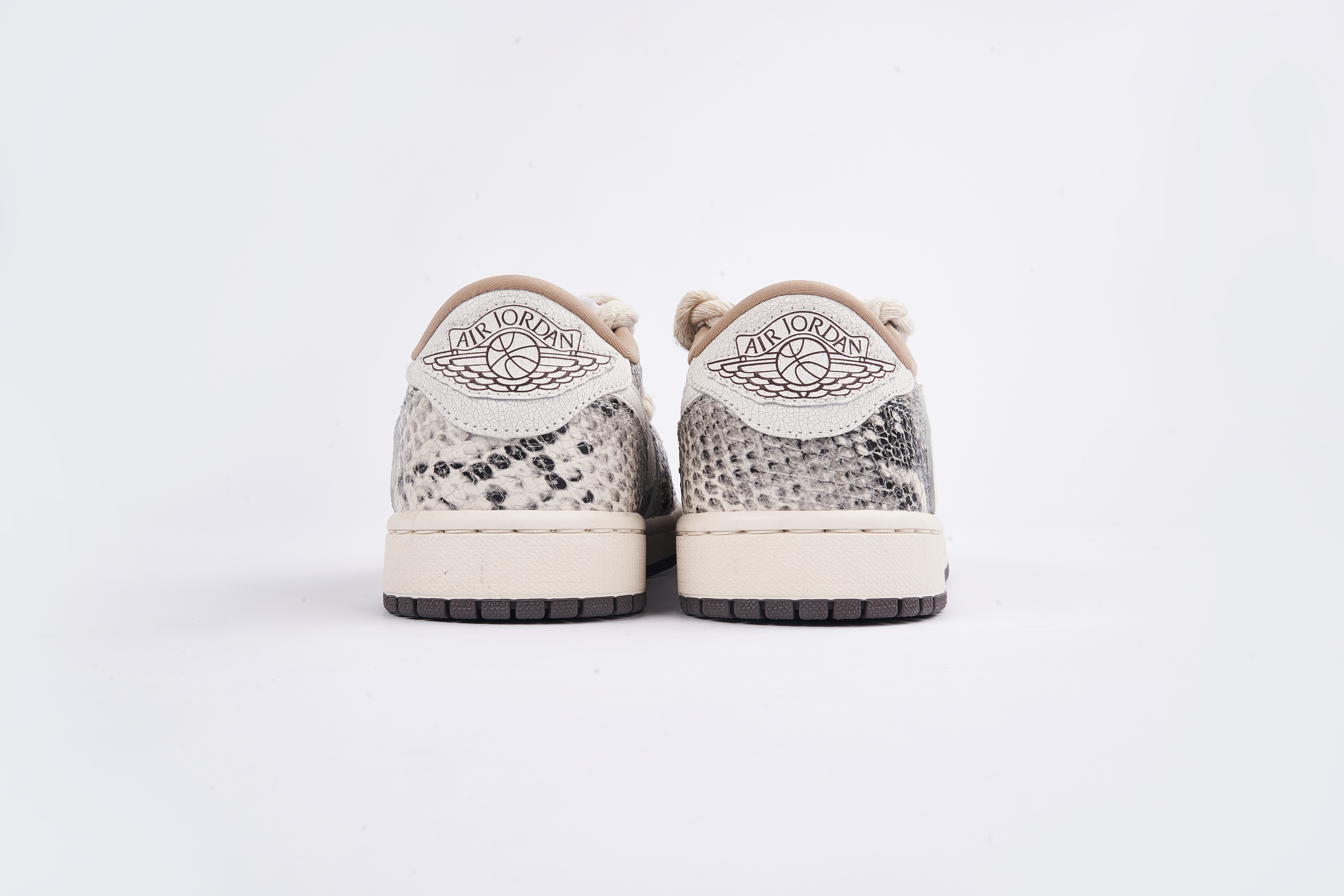 Air Jordan 1 Low snake pattern（Pre-sale）