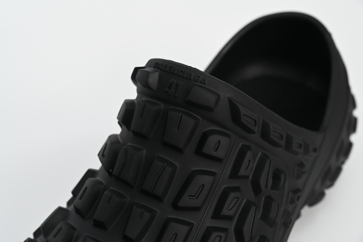 Balenciaga Defender Black  735250 W3CV2 1000