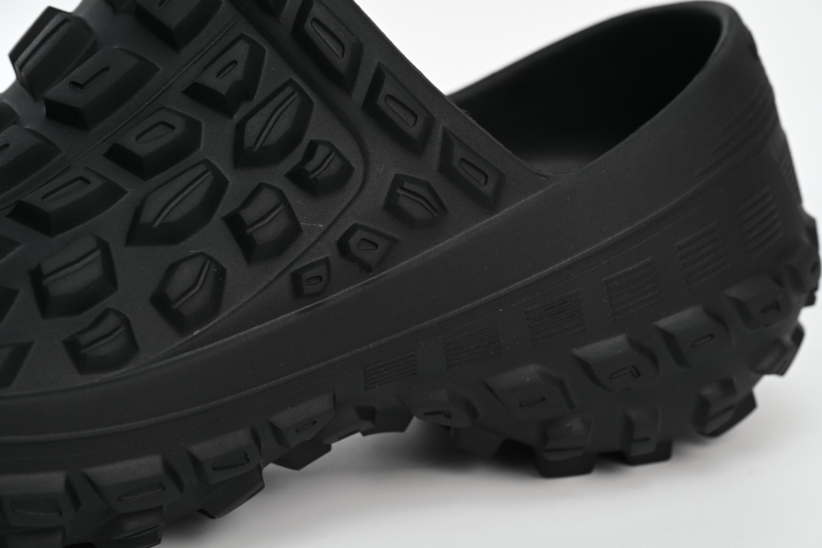 Balenciaga Defender Black  735250 W3CV2 1000