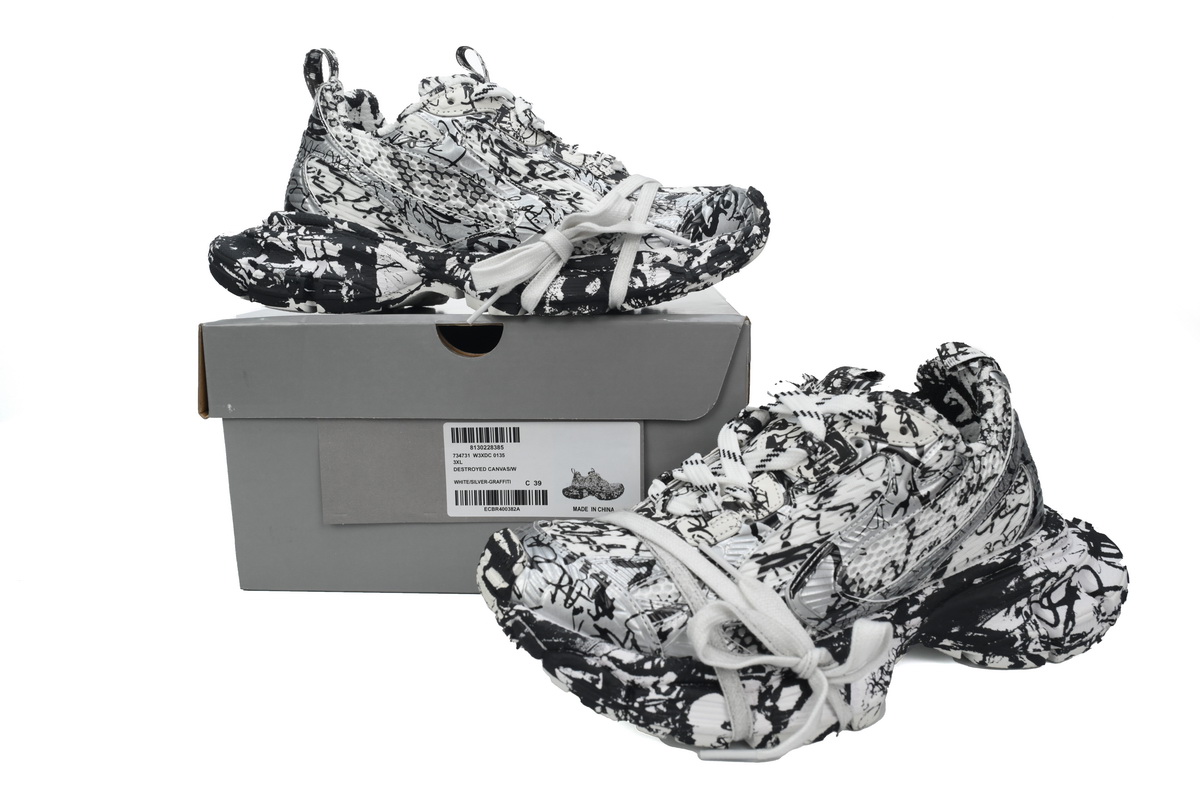 Balenciaga 3XL Luminous White Graffiti 734731 W3XDC 0135